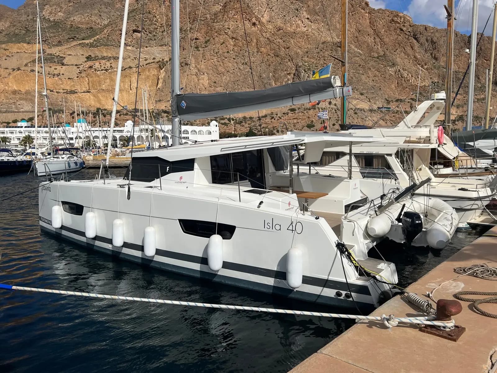 Isla 40 (2024)