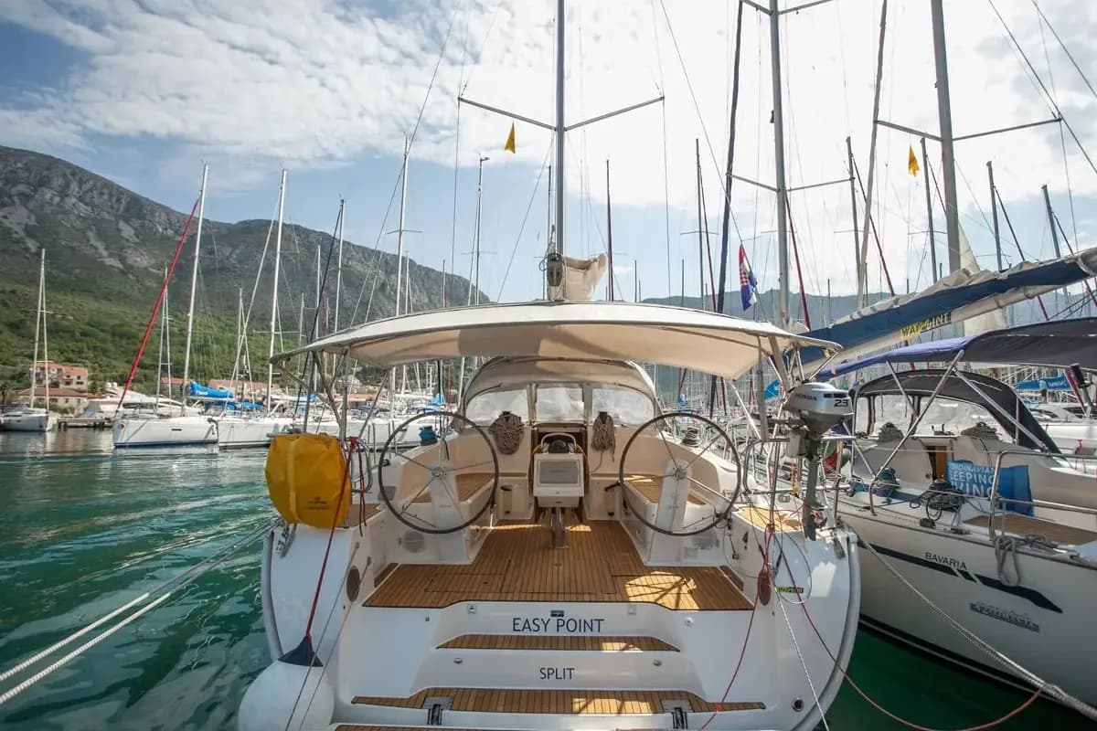 Bavaria Cruiser 46 (2015)