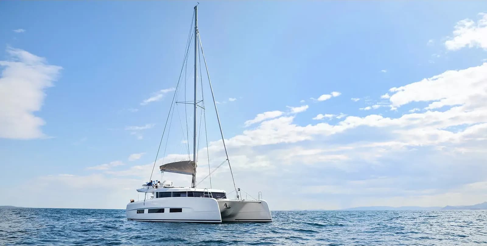 Dufour Catamaran 48 (2020)