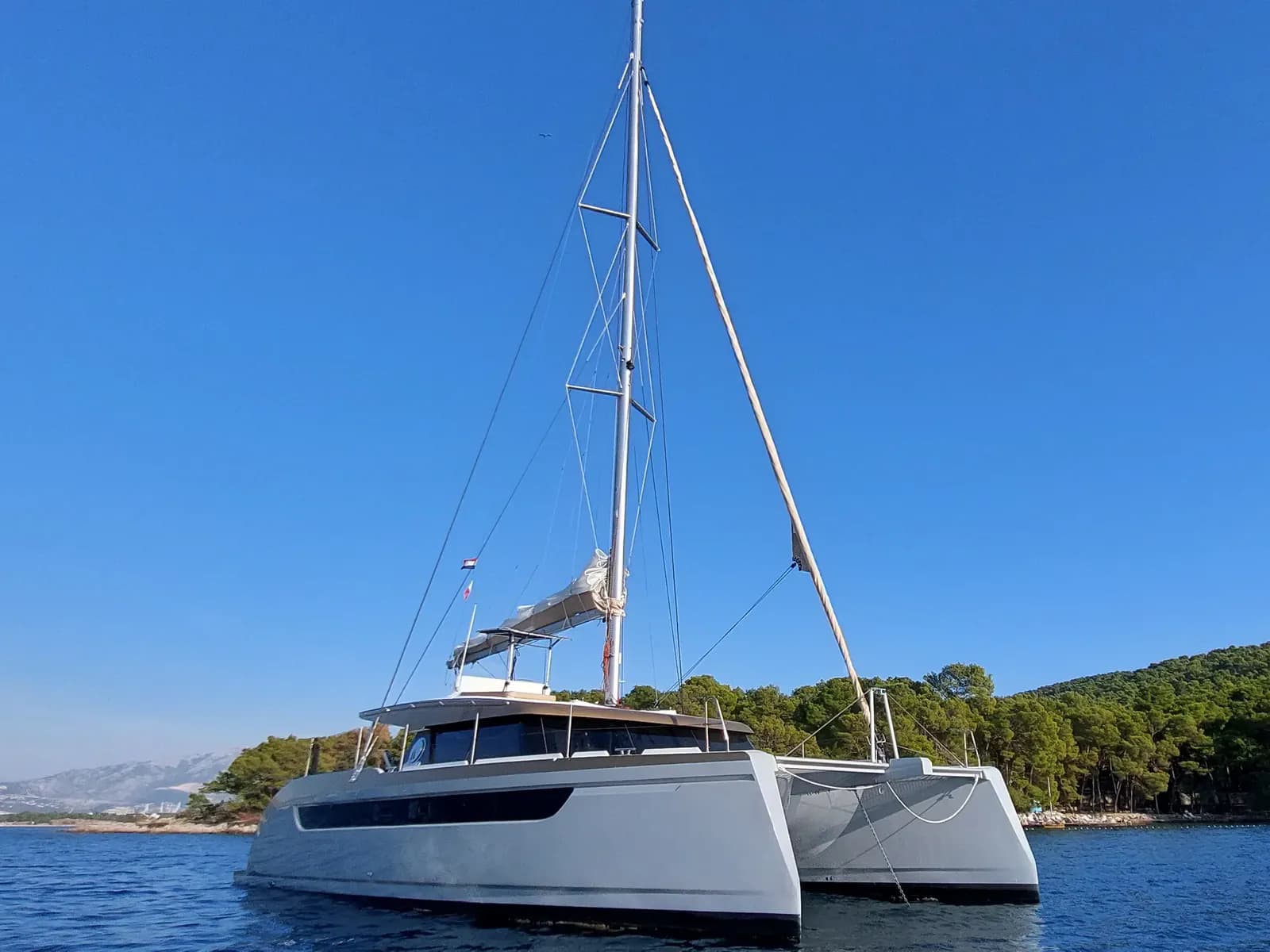 Luna 49 (2021)