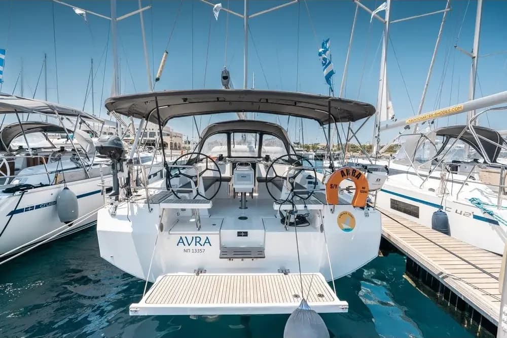 Bavaria C42 (2023)