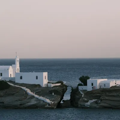 Around the Cyclades: a 10-day sailing route