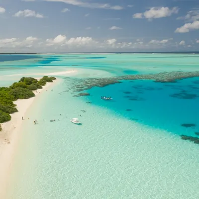 Maldives by boat: Malé and Ari atolls in a week